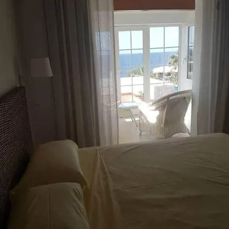 En Primera Linea De Mar Cerca De Binibeca Villa Sant Lluis