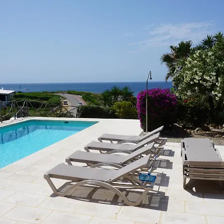 En Primera Linea De Mar Cerca De Binibeca Сант-Луис