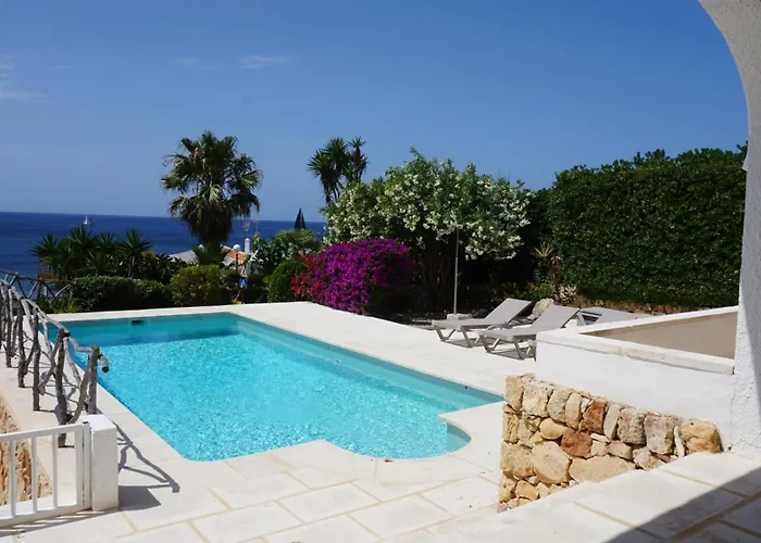 Villa En Primera Linea De Mar Cerca De Binibeca Sant Lluis