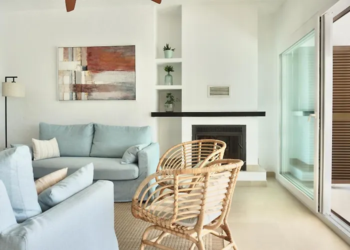 En Primera Linea De Mar Cerca De Binibeca Villa *