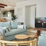 En Primera Linea De Mar Cerca De Binibeca Villa Sant Lluis