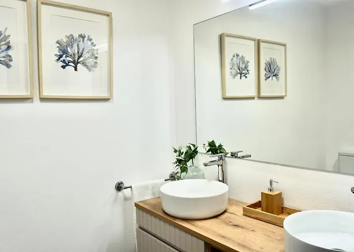 En Primera Linea De Mar Cerca De Binibeca