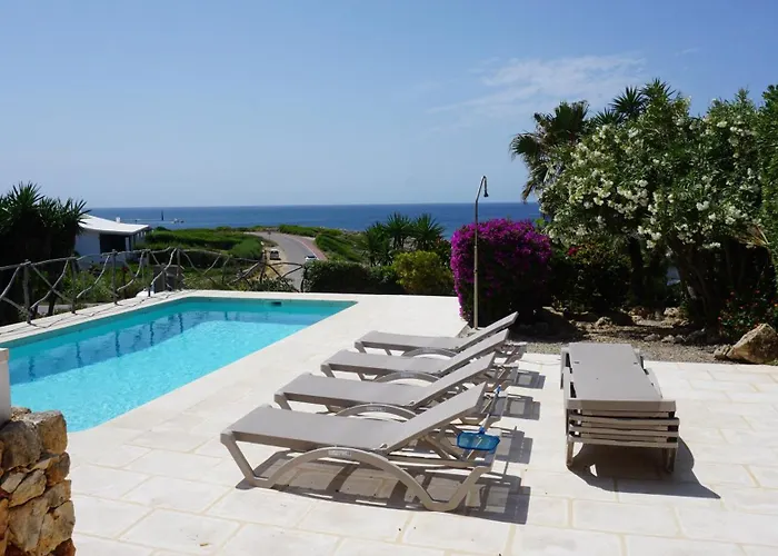 En Primera Linea De Mar Cerca De Binibeca Sant Lluís